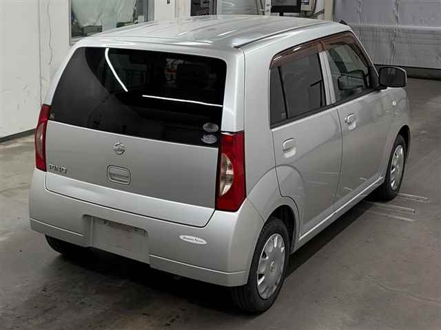 NISSAN PINO