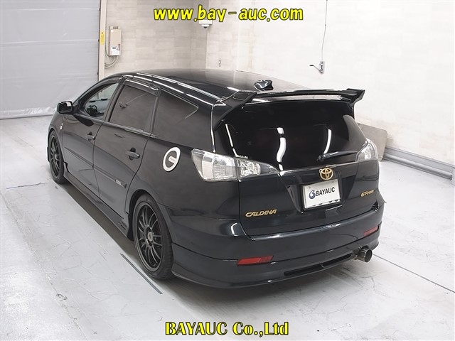 TOYOTA CALDINA