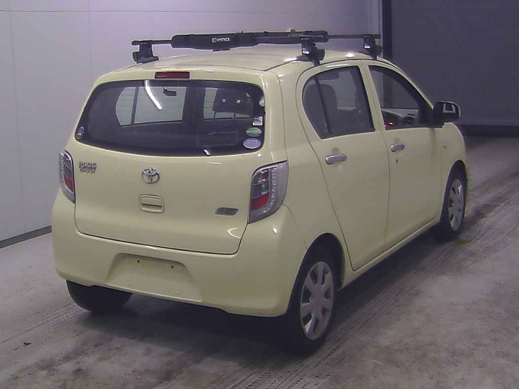 TOYOTA PIXIS EPOCH