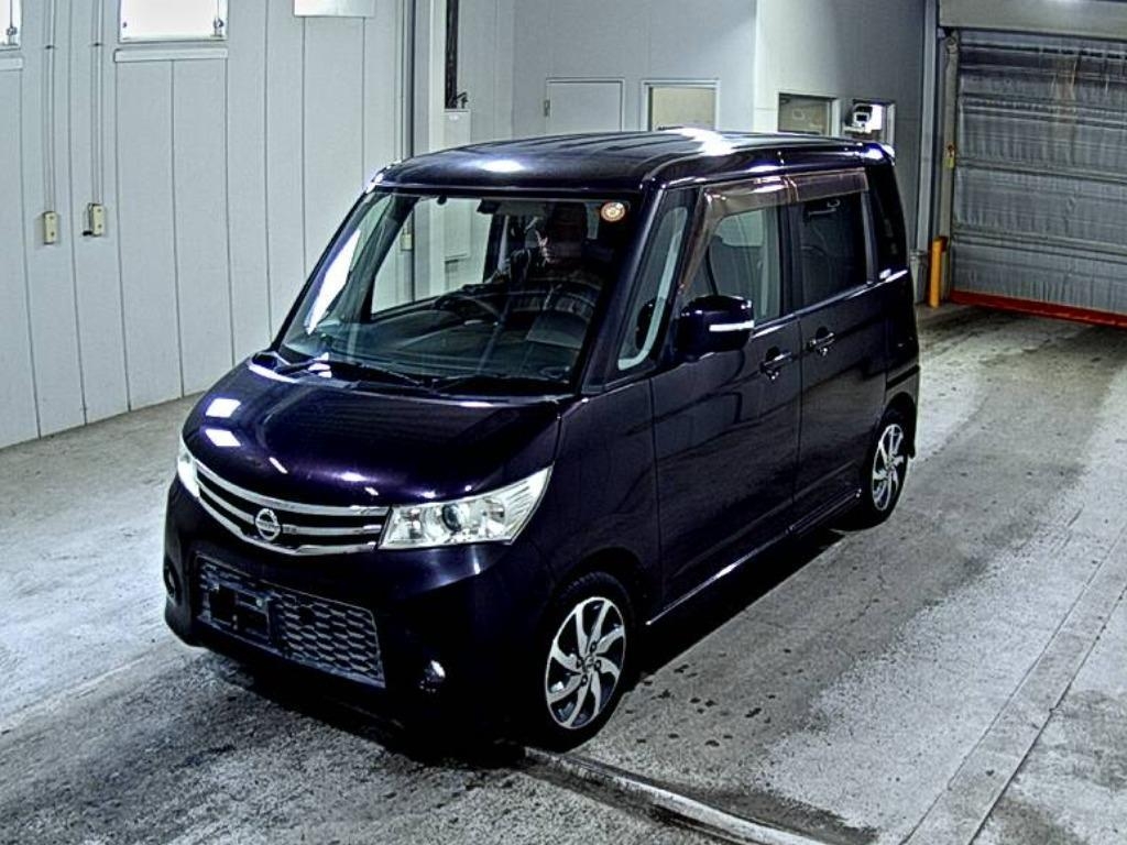 NISSAN ROOX