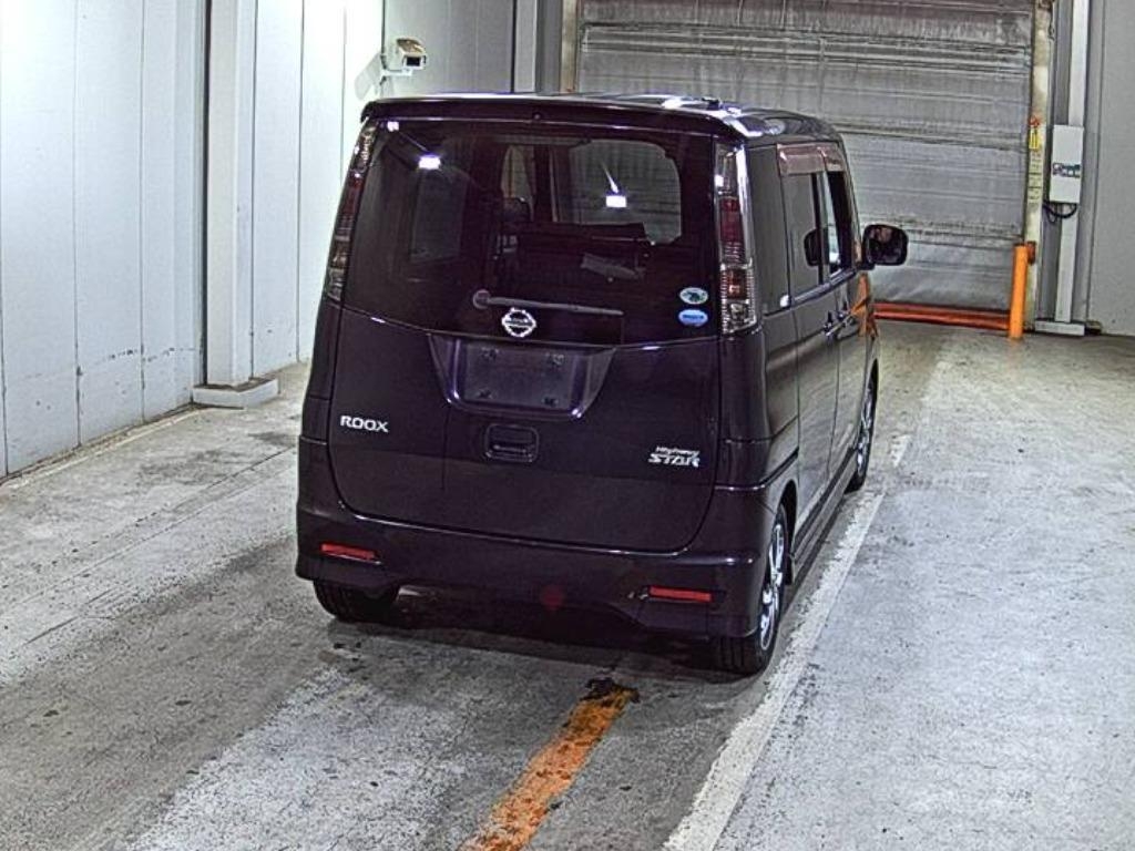 NISSAN ROOX