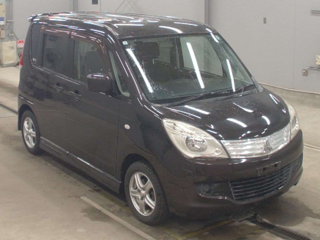 MITSUBISHI DELICA D:2