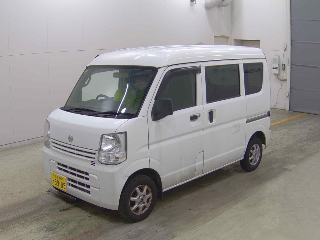 NISSAN NV100 CLIPPER