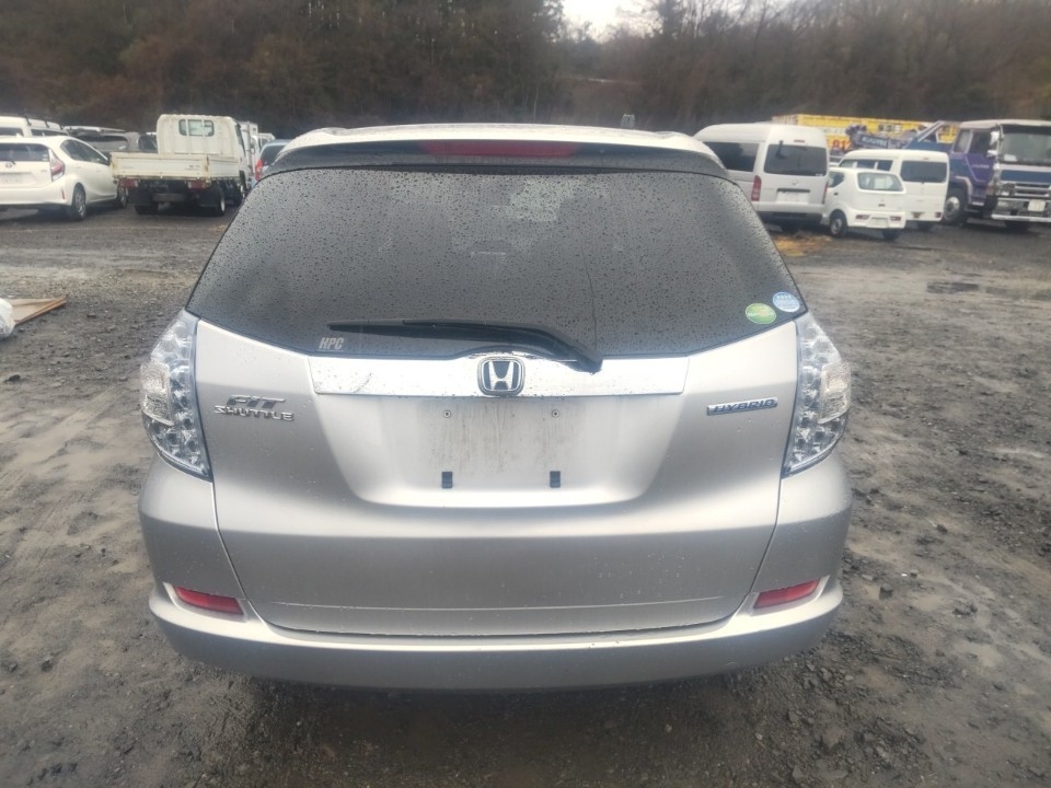 HONDA FIT SHUTTLE
