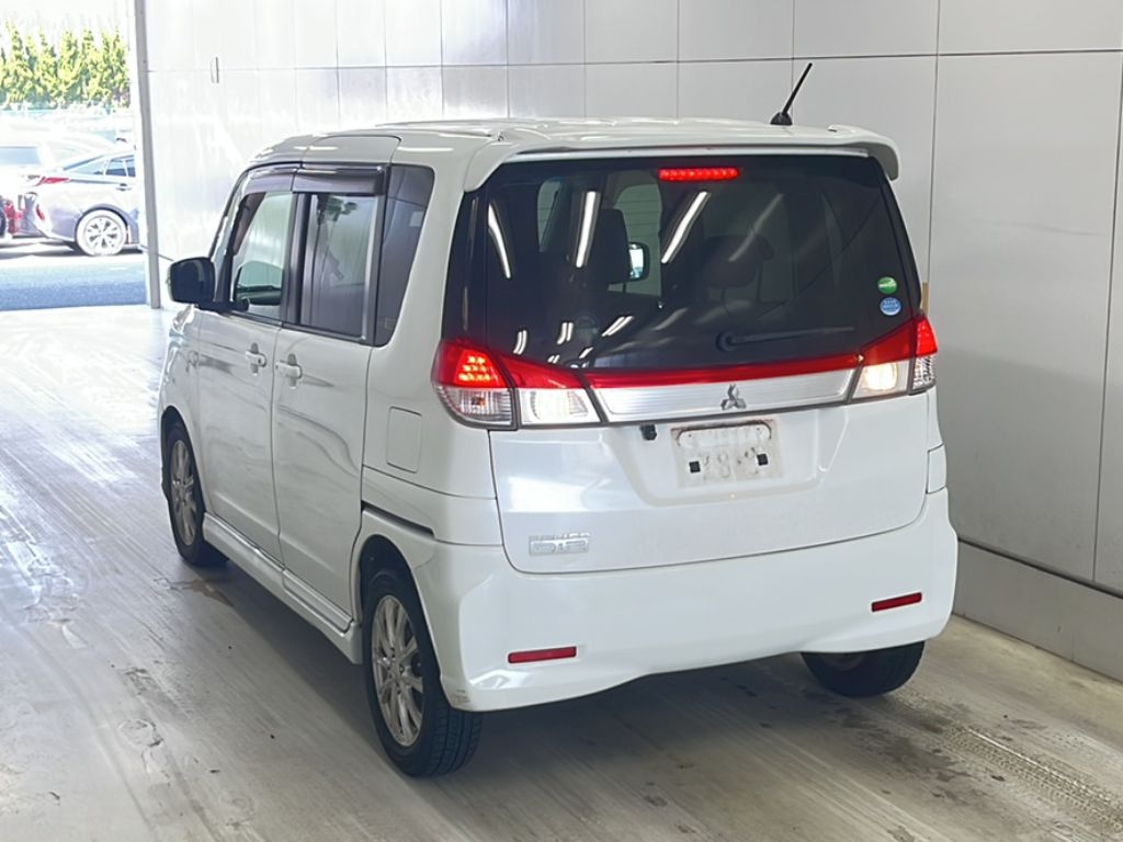 MITSUBISHI DELICA D:2