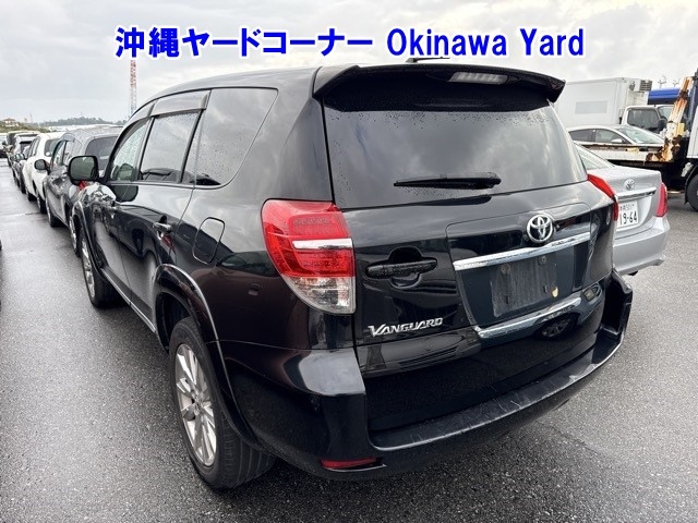 TOYOTA VANGUARD