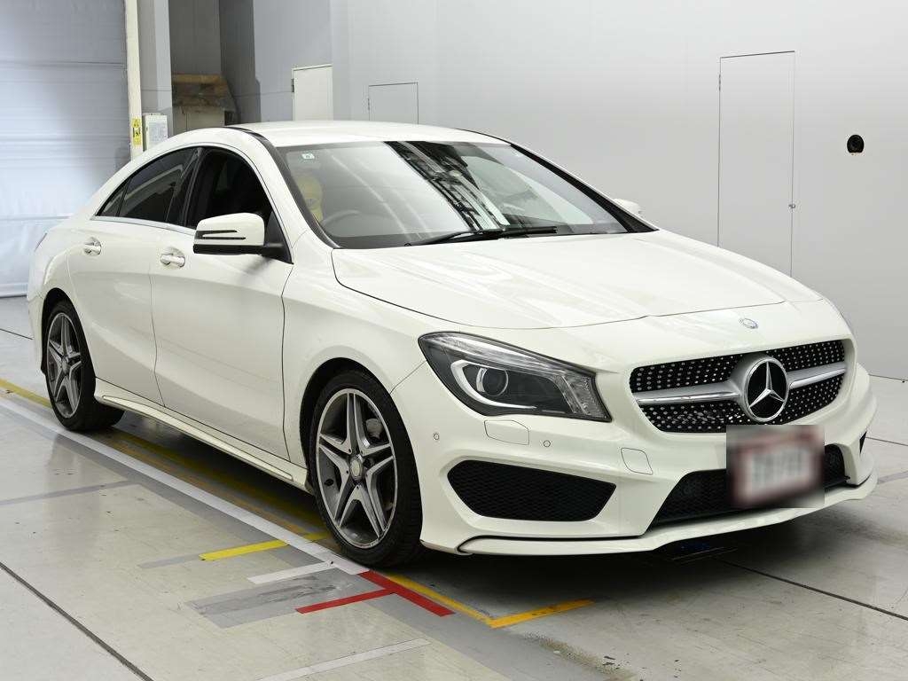 MERCEDES-BENZ CLA-CLASS