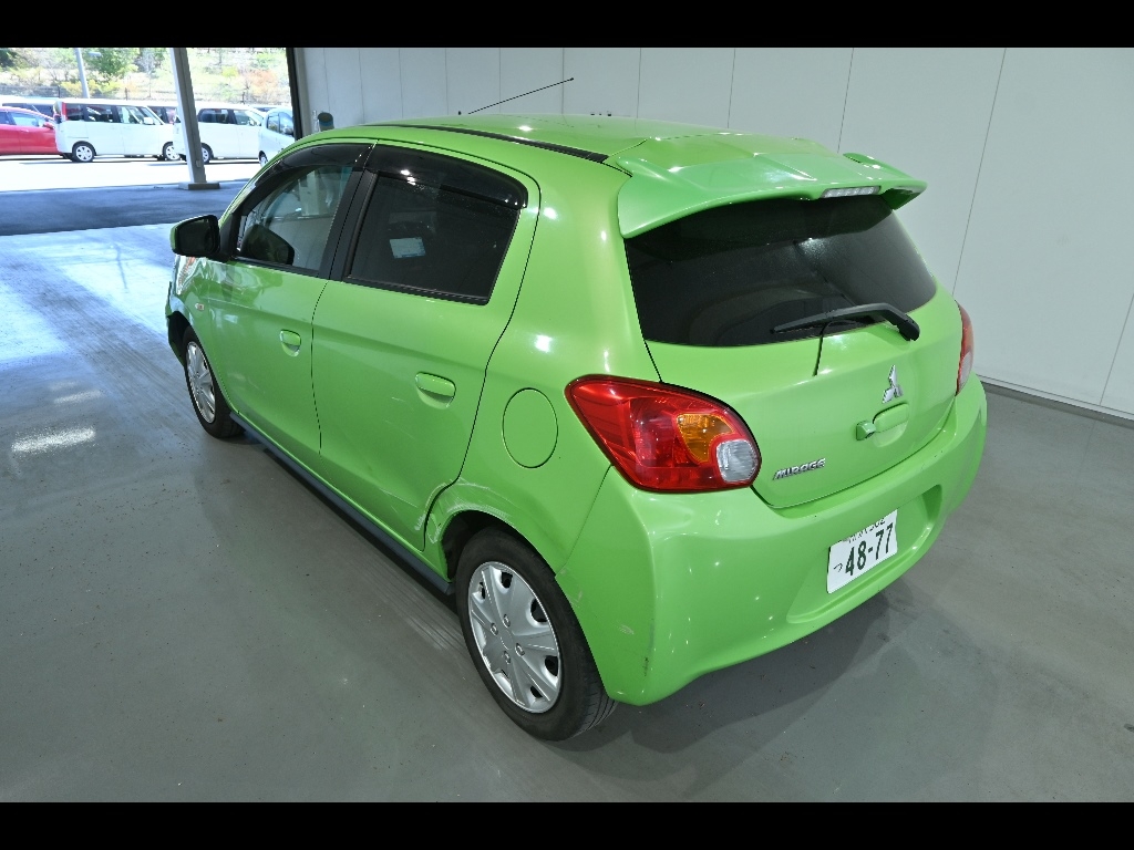 MITSUBISHI MIRAGE