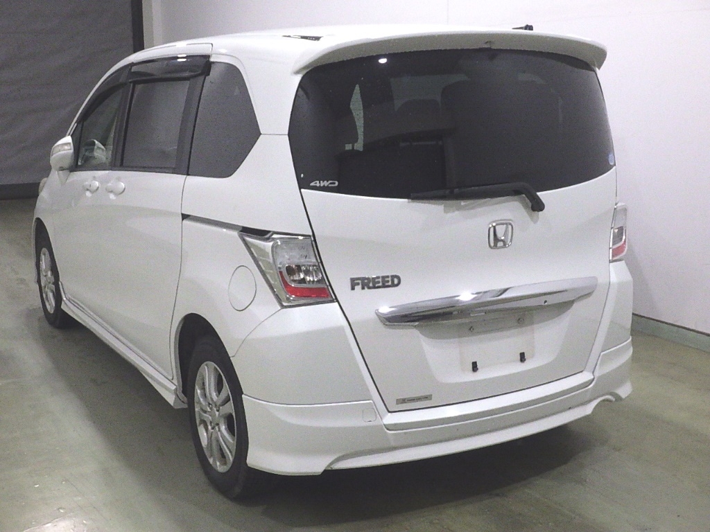 HONDA FREED
