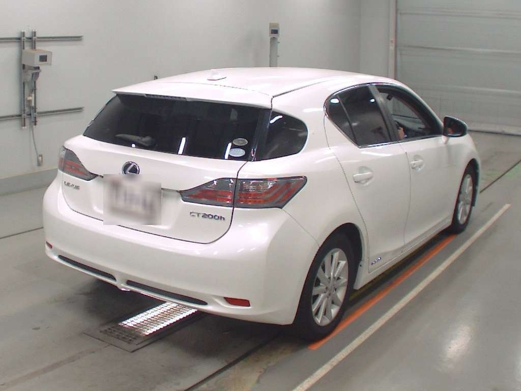 LEXUS CT200H