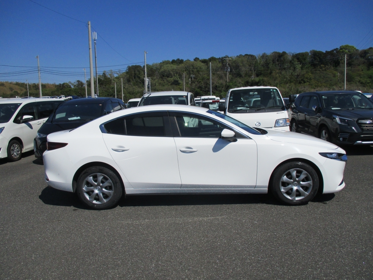 MAZDA MAZDA3