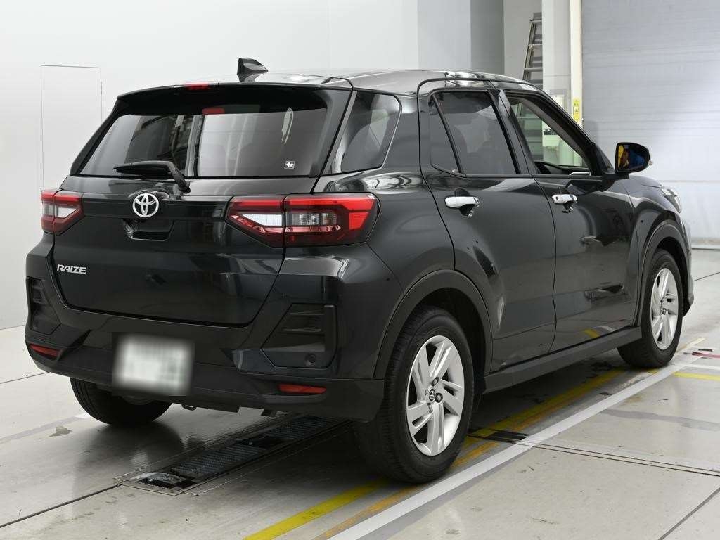TOYOTA RAIZE