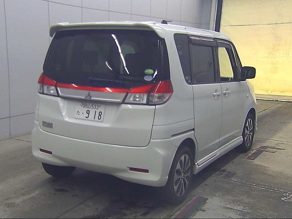 MITSUBISHI DELICA D:2