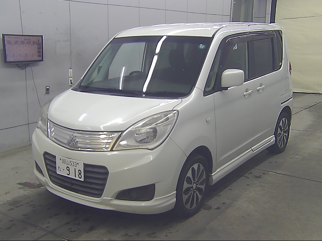 MITSUBISHI DELICA D:2