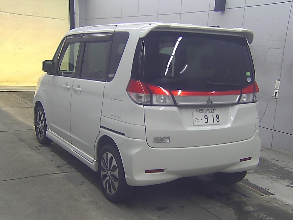 MITSUBISHI DELICA D:2