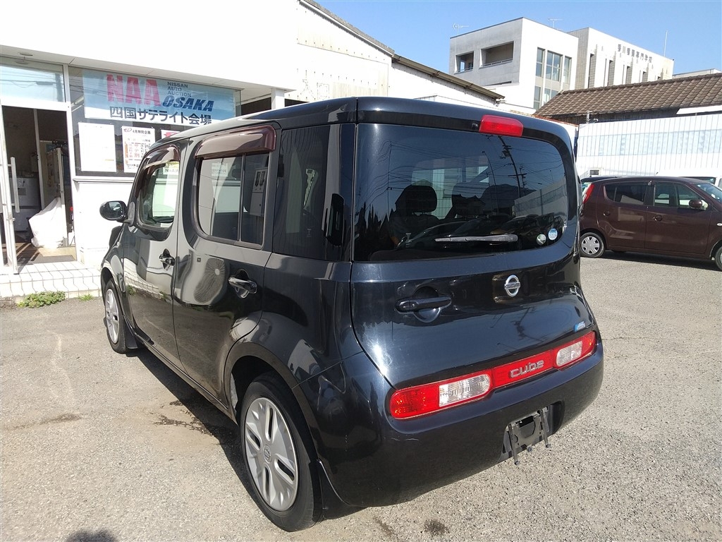 NISSAN CUBE