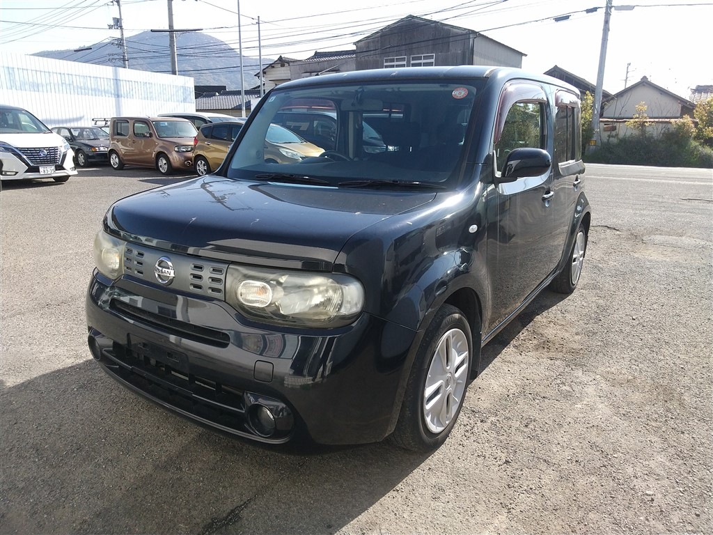 NISSAN CUBE