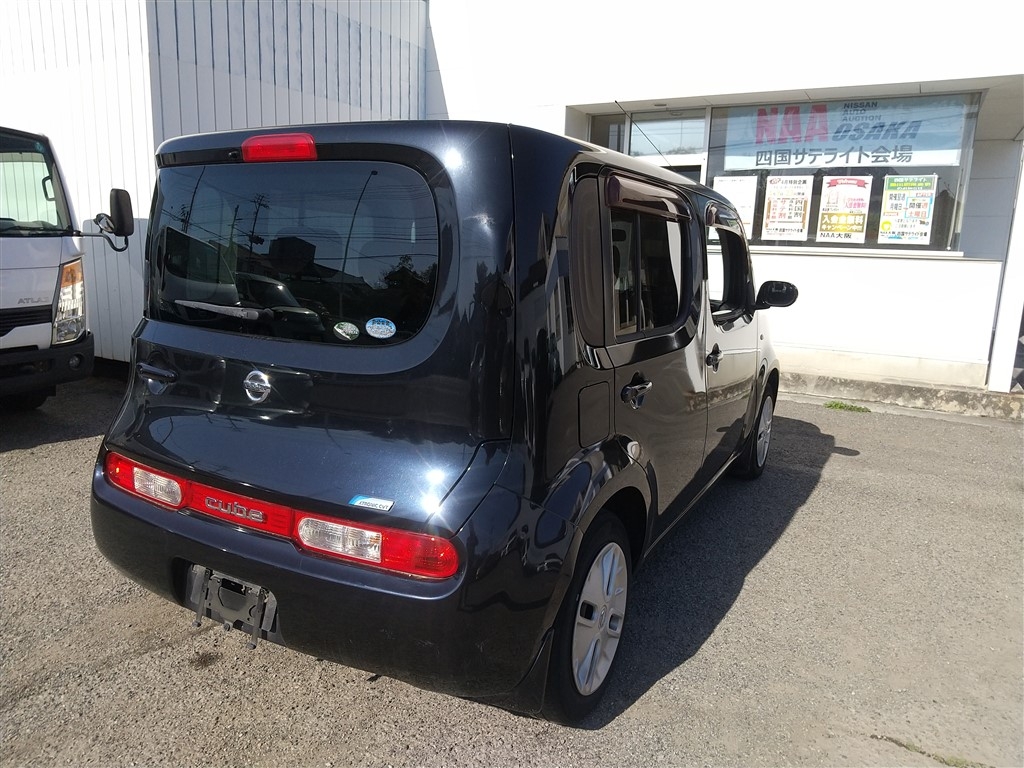 NISSAN CUBE