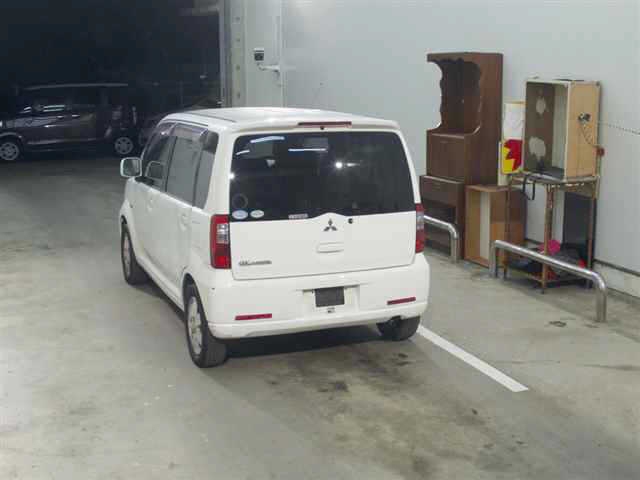 MITSUBISHI EK WAGON