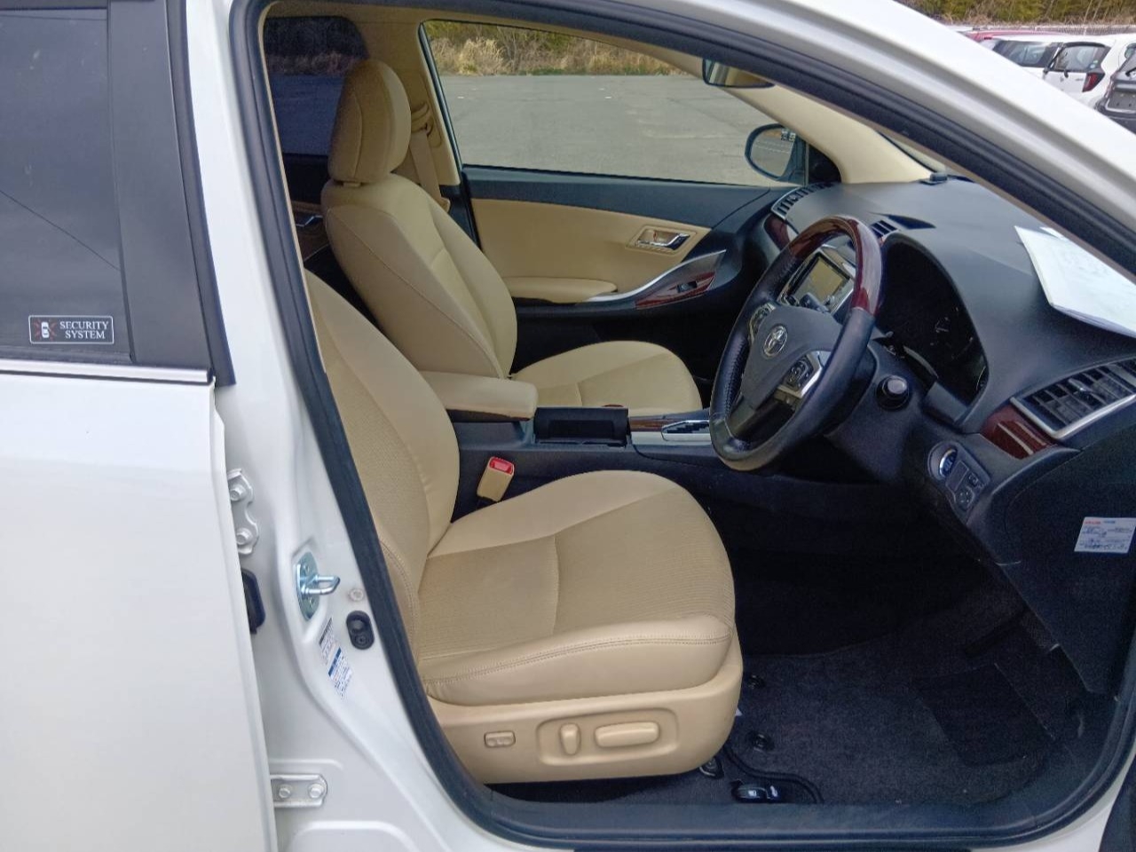 TOYOTA PREMIO