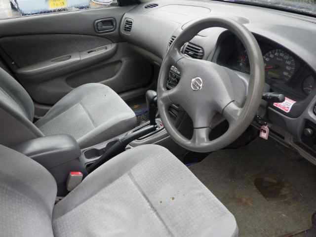 NISSAN SUNNY