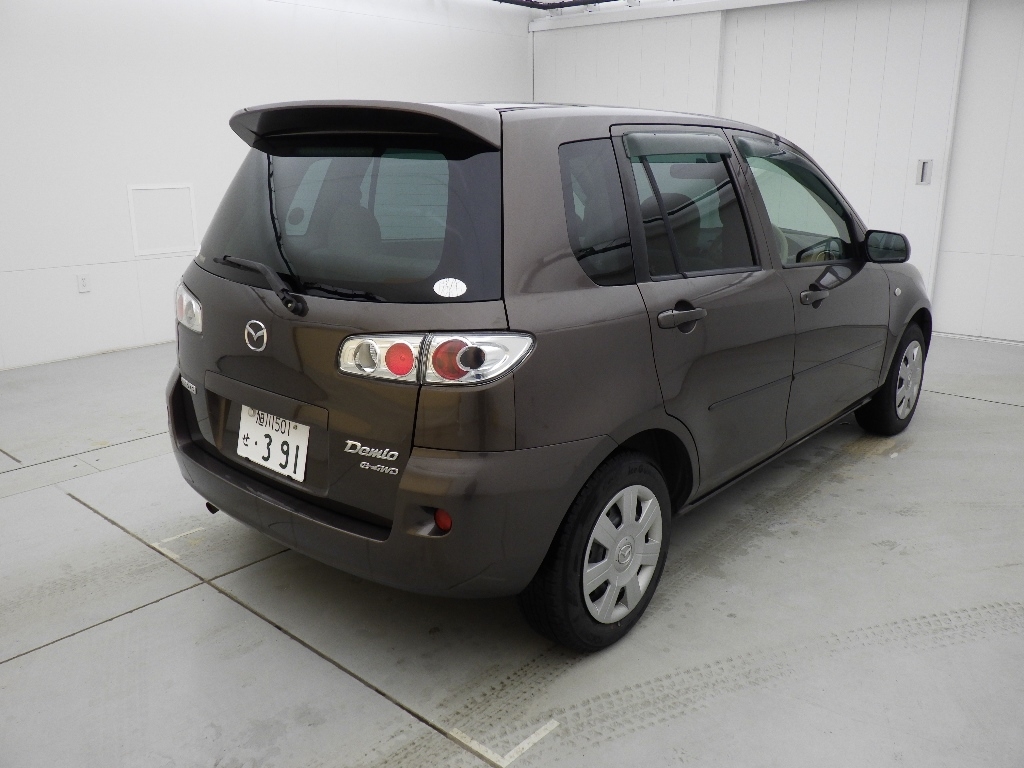 MAZDA DEMIO