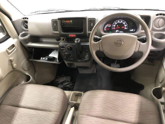 NISSAN NV100 CLIPPER
