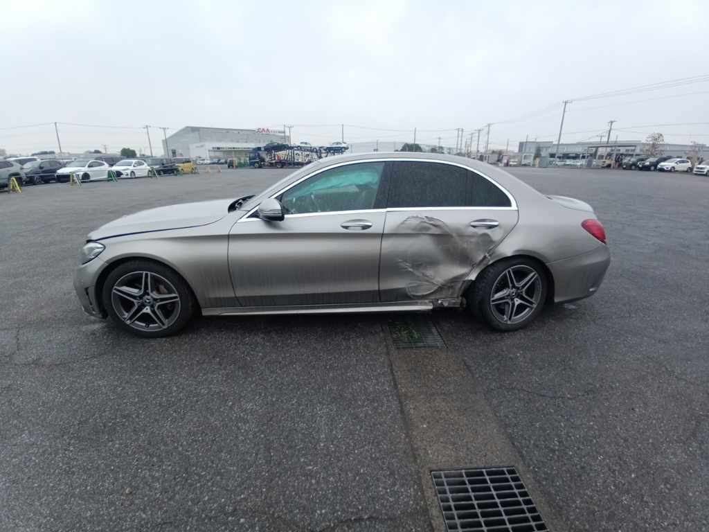 MERCEDES-BENZ C-CLASS