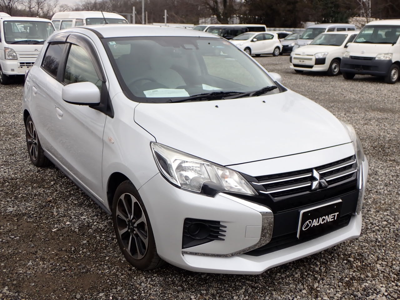 MITSUBISHI MIRAGE