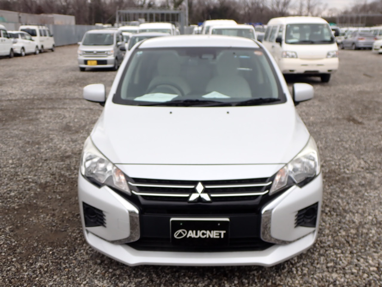 MITSUBISHI MIRAGE