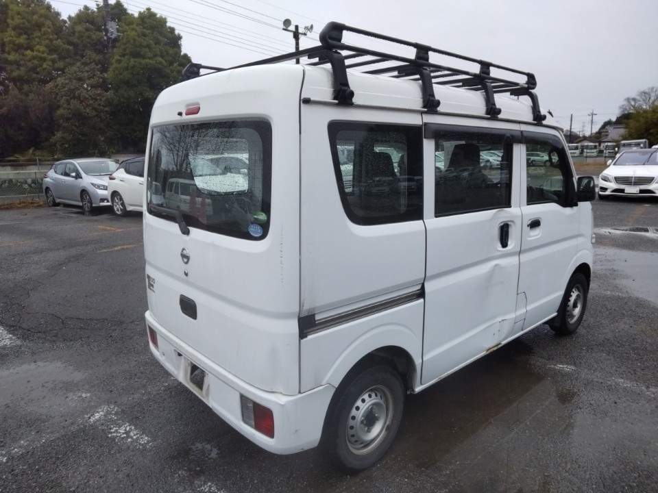NISSAN NV100 CLIPPER