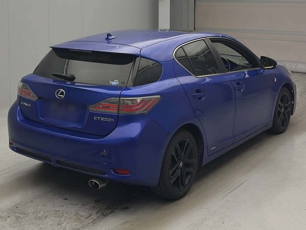 LEXUS CT200H