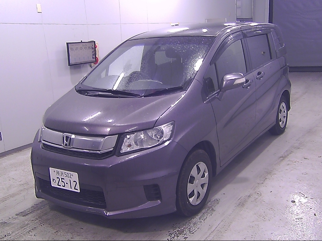 HONDA FREED SPIKE