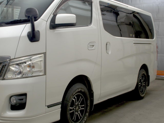 NISSAN NV350 CARAVAN