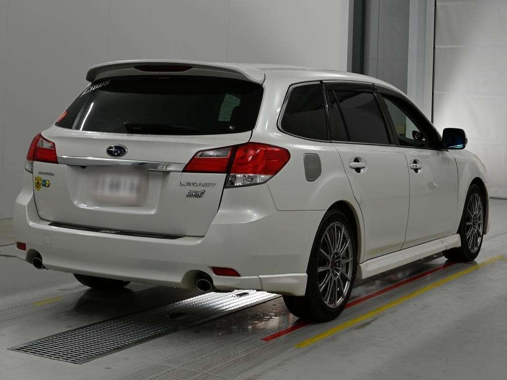 SUBARU LEGACY