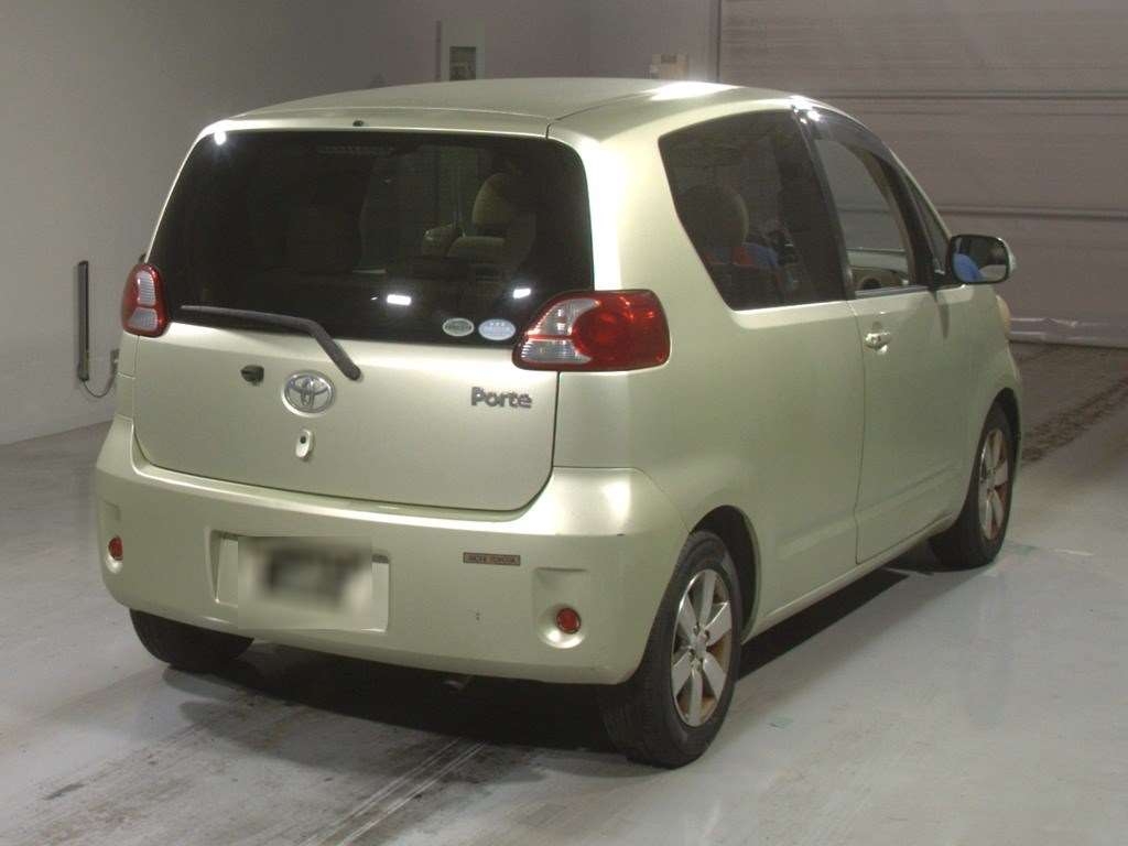 TOYOTA PORTE