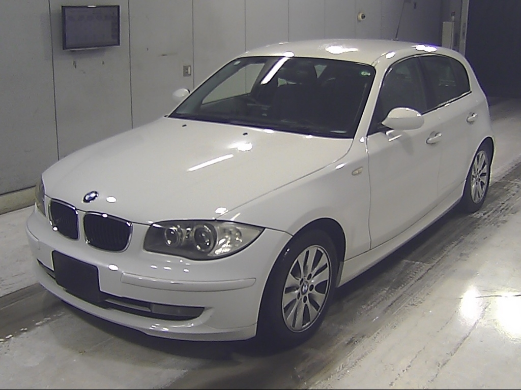 BMW 1-SERIES