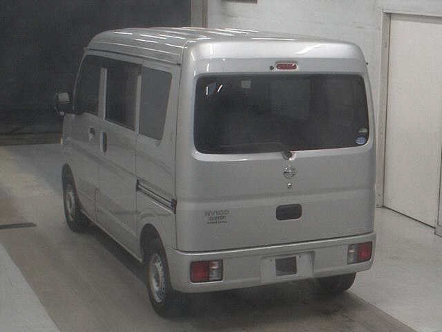NISSAN NV100 CLIPPER