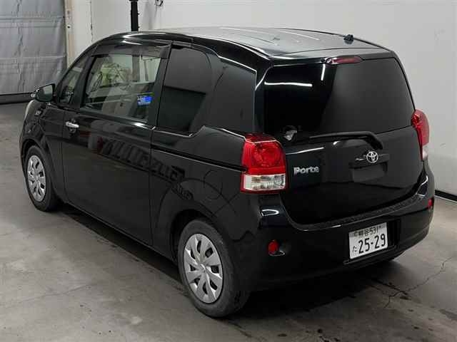 TOYOTA PORTE