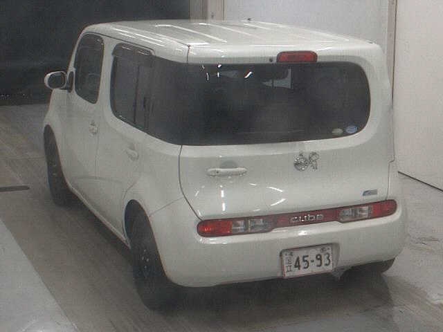 NISSAN CUBE