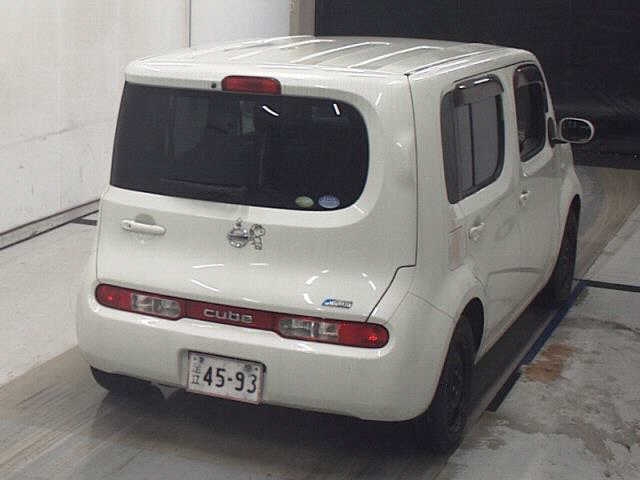 NISSAN CUBE
