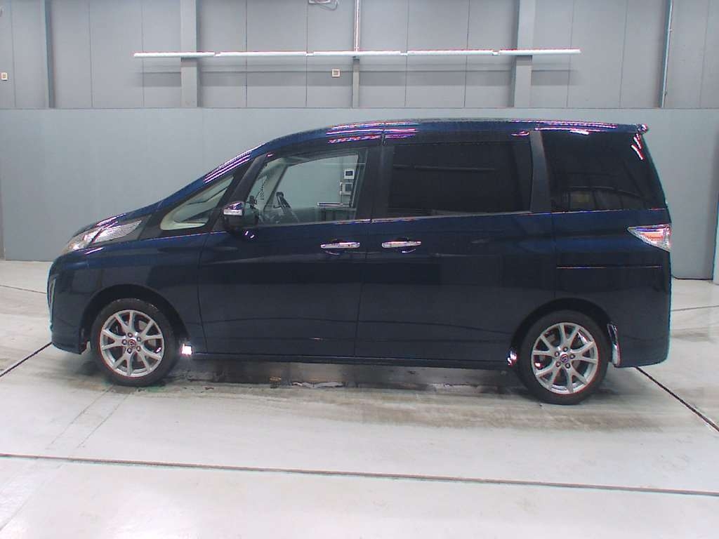 MAZDA BIANTE