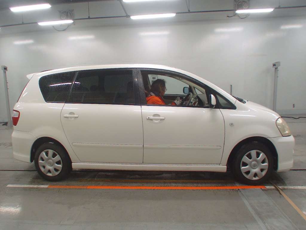 TOYOTA IPSUM