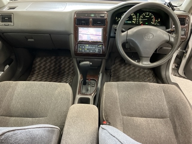 TOYOTA CORONA PREMIO