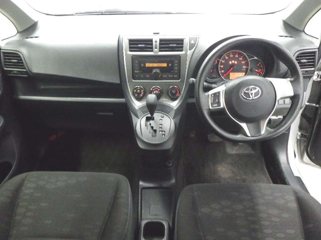 TOYOTA RACTIS