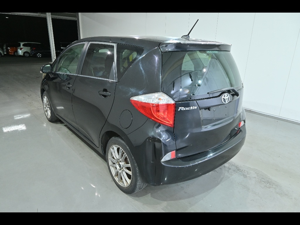 TOYOTA RACTIS