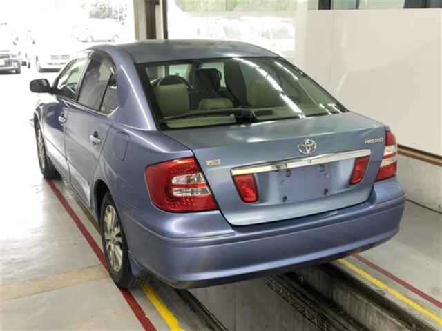 TOYOTA PREMIO
