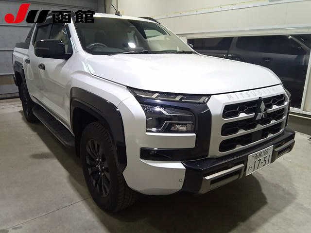 MITSUBISHI TRITON