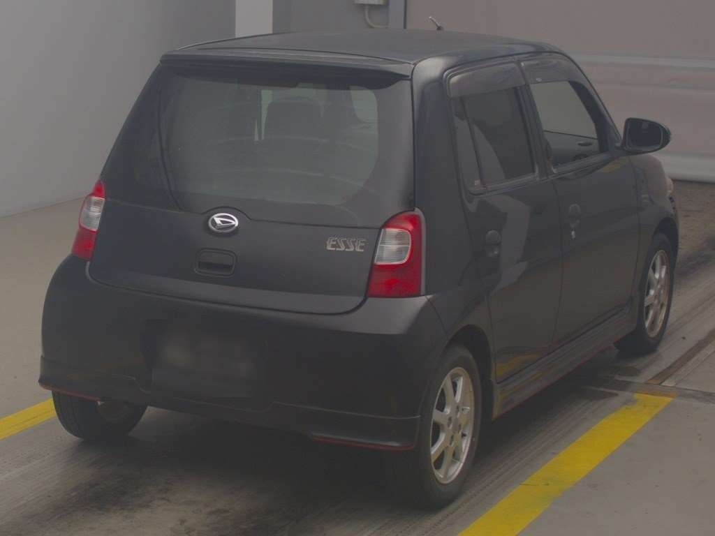 DAIHATSU ESSE