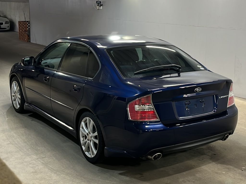 SUBARU LEGACY B4